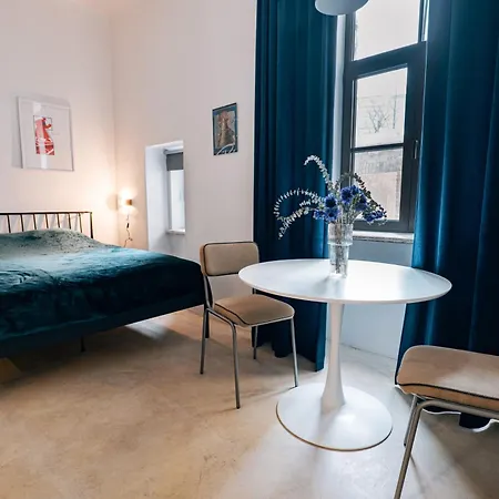 Robert August Pflug Aparments Apartment Riga