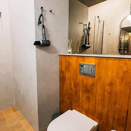 Robert August Aparments Διαμέρισμα Ρίγα